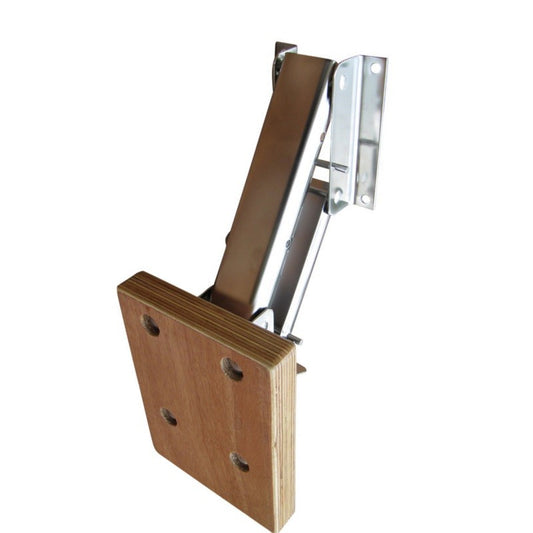 Outboard Motor Mounting Bracket With Wooden Plate